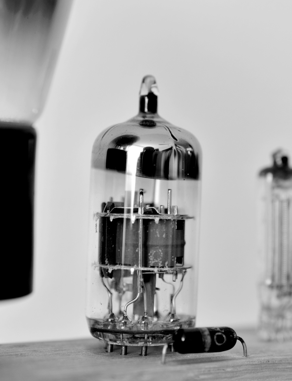 The vacuum tube