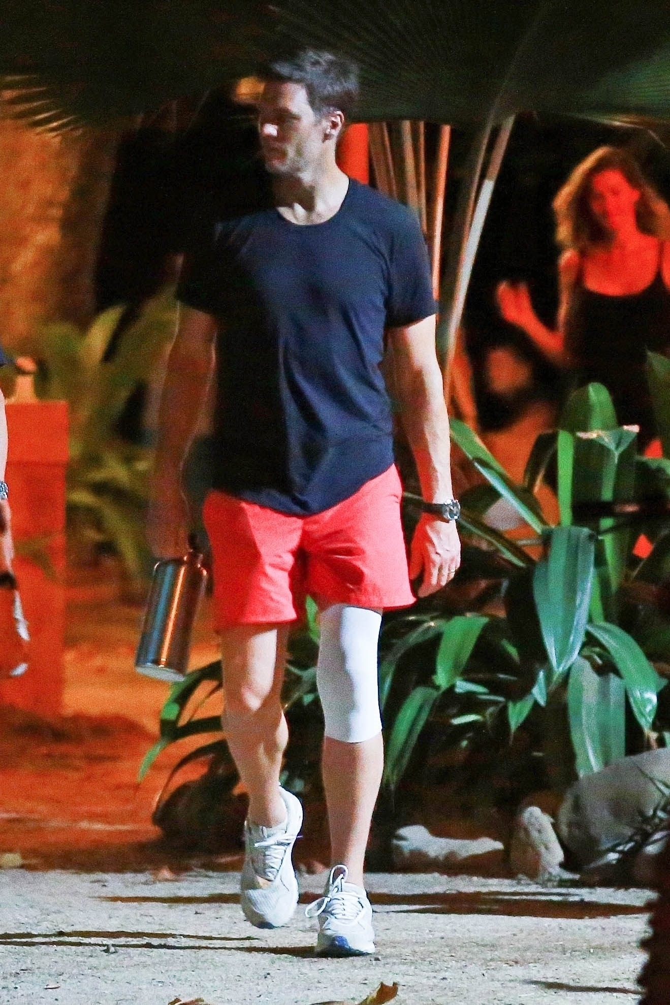 Tom Brady sported a knee brace while walking in Costa Rica.