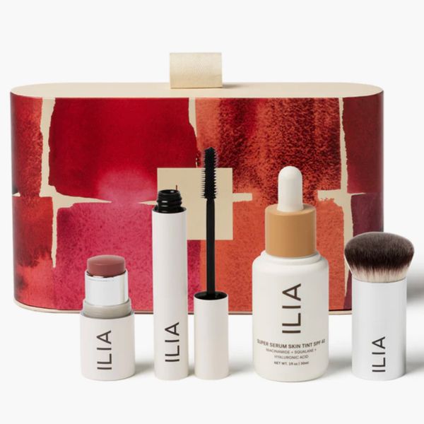 Ilia Shades of You Essentials Set