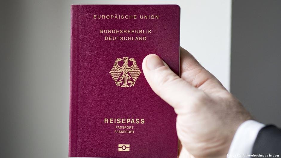 In Germany, one state is requiring aspiring citizens to affirm Israel's right to exist before getting a passport | Photo: Inga Kjer/photothek/imago Image