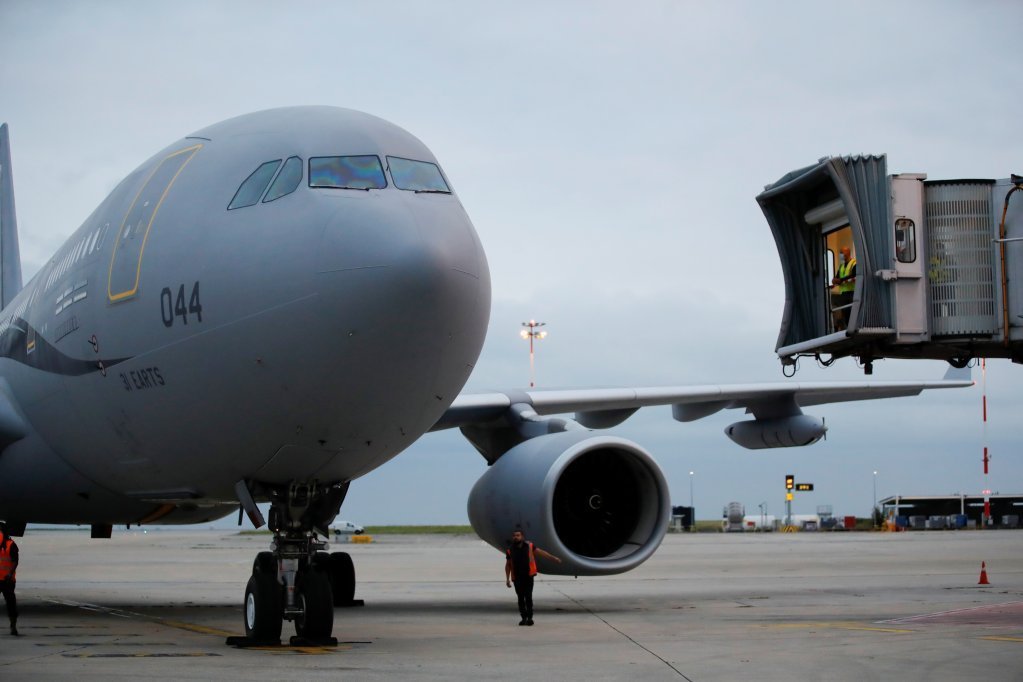 Germany is hoping to eventually fly 1,000 people to the country under the program | Photo: REUTERS/Sarah Meyssonnier