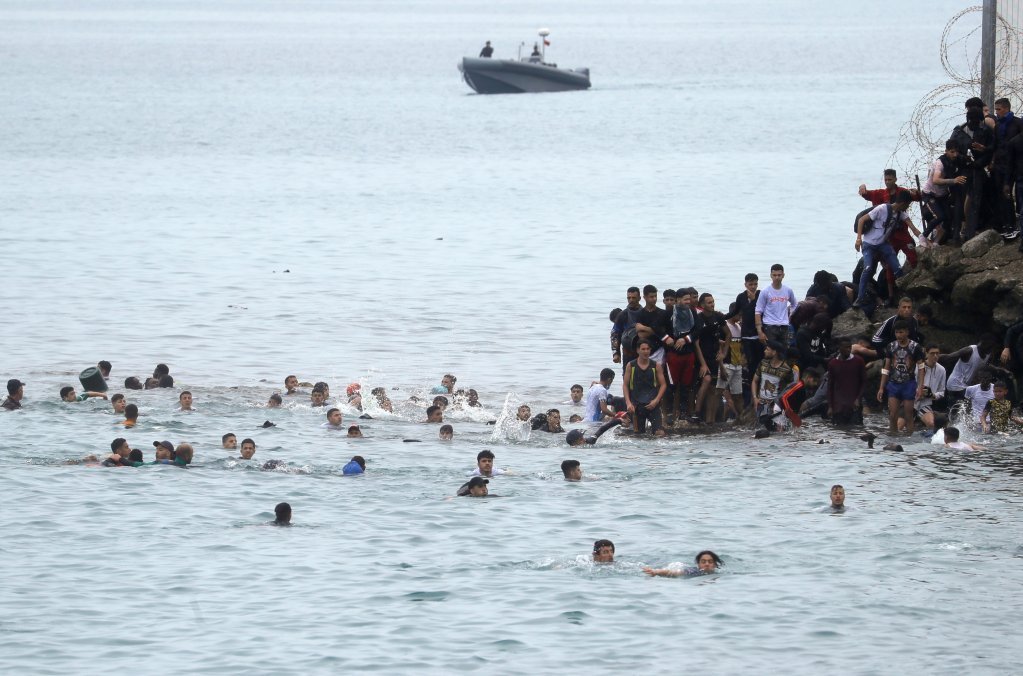 Photo for illustration: Migrants have arrived in Ceuta by sea in increasing numbers from Morocco. Photo dated May, 2021 | Photo: Reuters