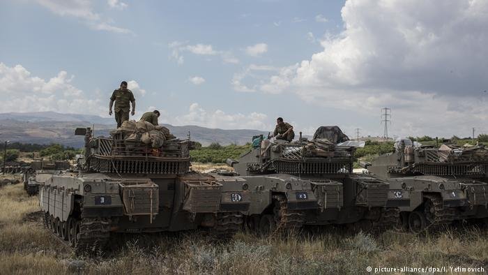 Israeli troops have frotified their defenses on the Golan border