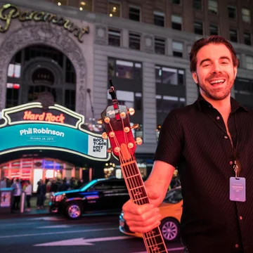 Phil Robinson - Hard Rock Cafe - New York - Music - ALTSO - A Leg To Stand On - Rocktoberfest