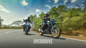 Yamaha FZS 25 vs Suzuki Gixxer 250 comparative road test review