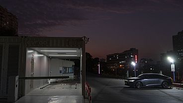 Una estación de intercambio de baterías de primera generación de la empresa china de fabricación de baterías CATL, en Xiamen, provincia de Fujian, China