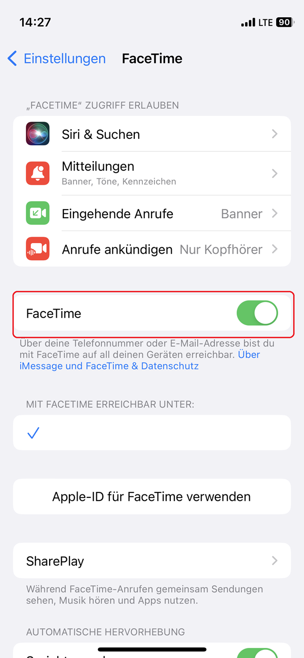 Screenshot von den Einstellungen in „FaceTime“ eines iPhones mit aktiviertem Regler für „FaceTime“.