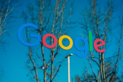 Google will begin flagging AI-generated images in Search later this year