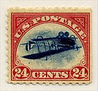 Der vor 100 Jahren entstandene Fehldruck Inverted Jenny der ersten U. S. Flugpostmarke, der eine Curtiss JN-4 „Jenny“ verkehrtherum zeigt, zählt zu den größten Raritäten der Philatelie. KW 19 (ab 6. Mai 2018)