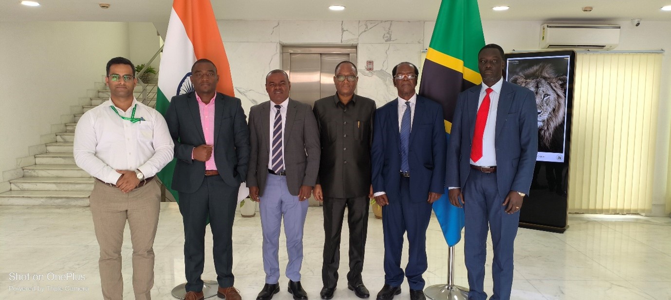 Delegation from Tanzania, UCSAF visit TRAI and Tanzanian embassy