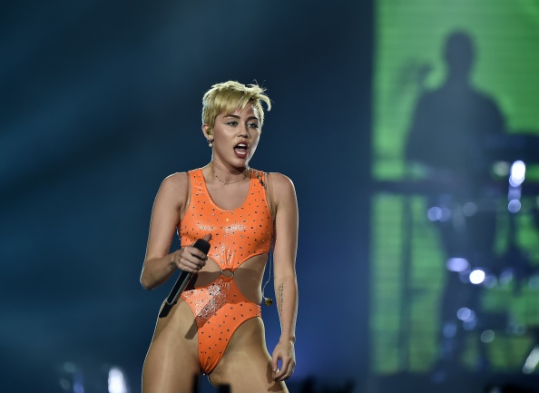 US singer Miley Cyrus performs during her Bangerz tour at the Arena Ciudad de Mexico, in Mexico City, on September 19, 2014. AFP PHOTO /RONALDO SCHEMIDT        (Photo credit should read RONALDO SCHEMIDT/AFP via Getty Images)