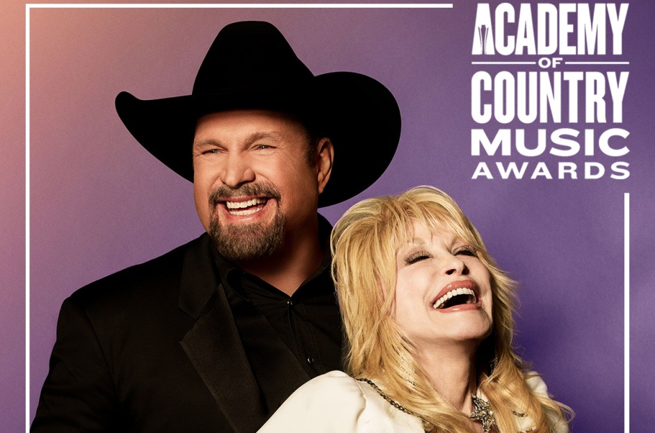 ACM co-hosts Garth Brooks and Dolly Parton