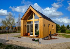 Is Tiny House Living Sustainable? Examining the Environmental Impact