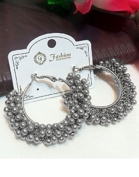 Traditional Fashion Earrings - Silver (DZ15620)