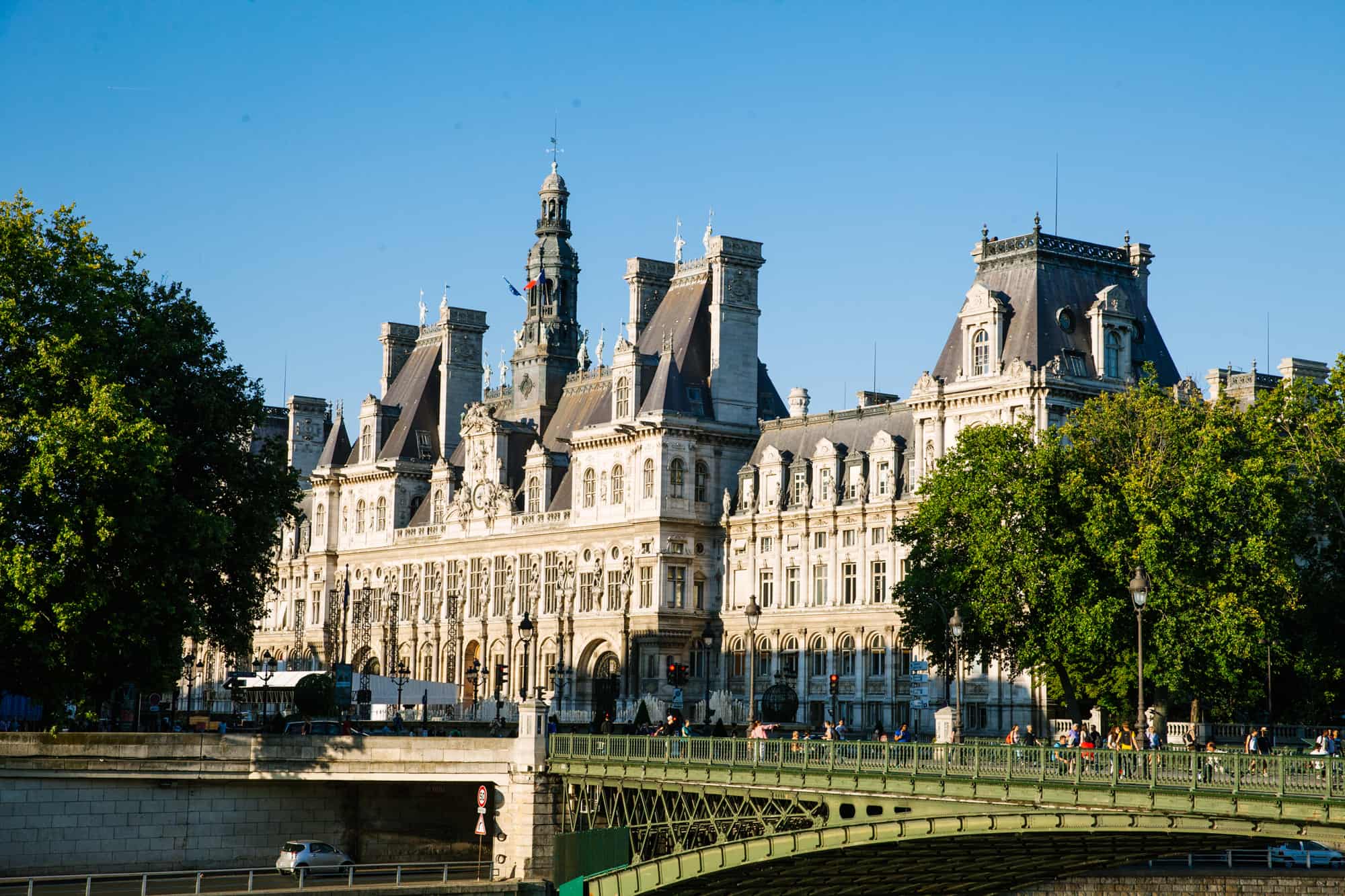 Paris, Paris Bike Tours, Paris Night Bike, Highlights, Paris-Bike-Tours-Paris-Night-Bike-Hotel-De-Ville.