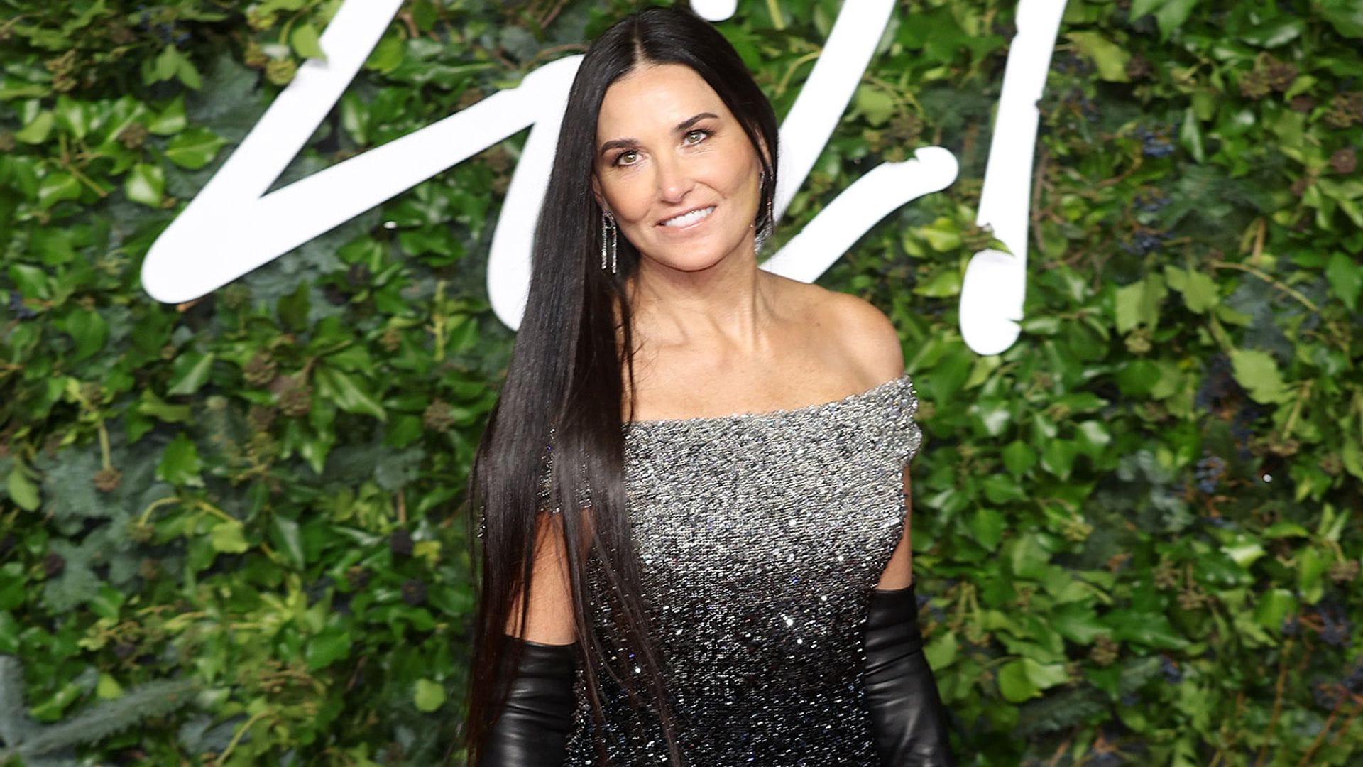 Recordamos los 12 mejores looks de Demi Moore, la gran estrella de Hollywood, por su 61º cumpleaños