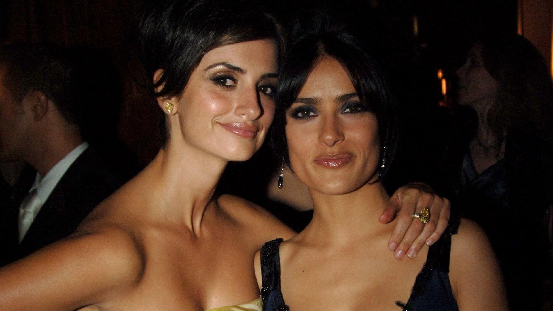 Salma Hayek, la más emocionada por su reencuentro con Penélope Cruz en los Oscar