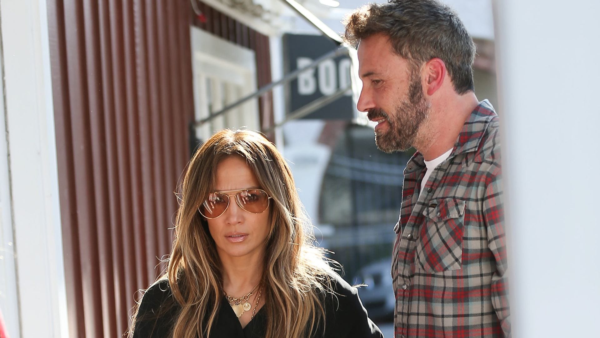 JLo y Ben Affleck por fin hallaron comprador para su mansión, pero la venta podría no concretarse