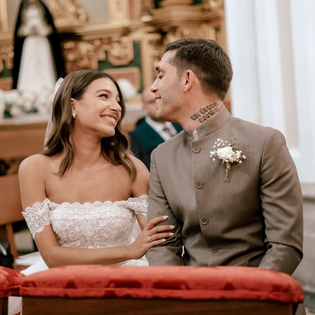 EXCLUSIVA. Ana Guerra y Víctor Elías: las imágenes de la ceremonia religiosa de su boda 