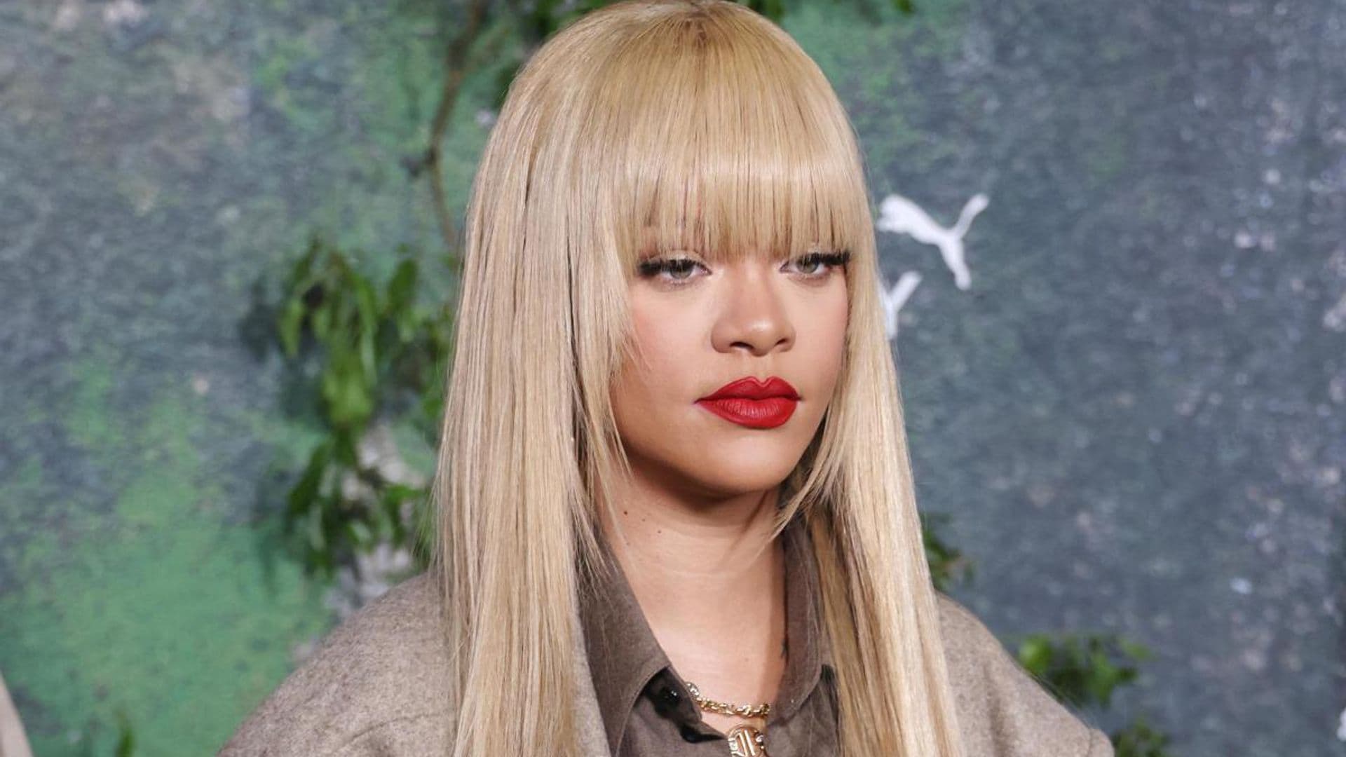 Rihanna debuts new hairstyle: The singer proves she is the ultimate fashion maven