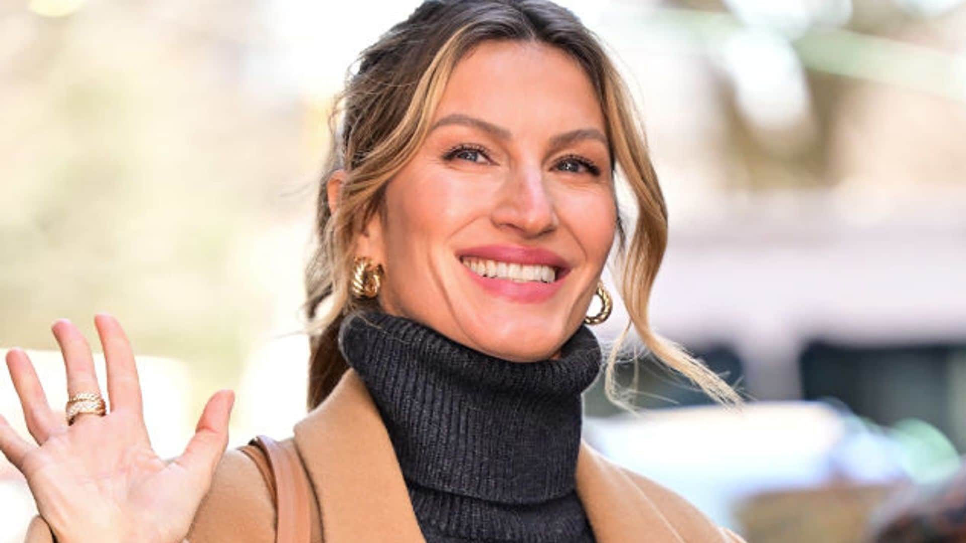 What is elderberry syrup, Gisele Bündchen’s go-to immune booster