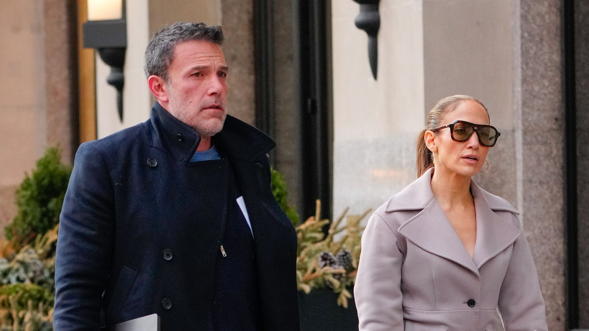 Jennifer Lopez and Ben Affleck enter mediation without a prenup; things could get 'ugly'