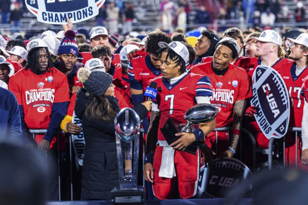 FOX SPORTS: No. 18 Liberty takes undefeated season into Fiesta Bowl against No. 8 Oregon