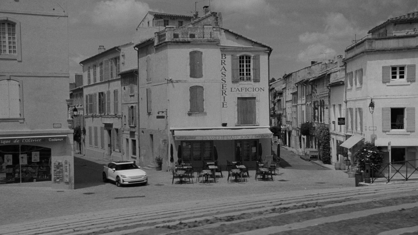 Polestar 2 driving through the Italian streets